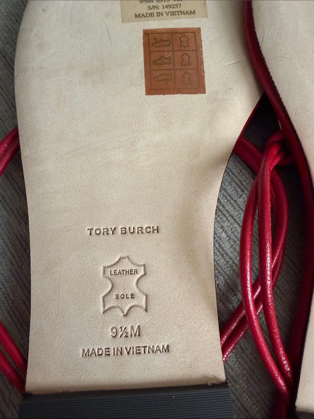 Tory Burch tory burch